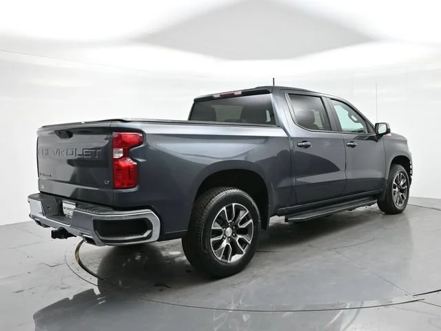 Used 2019 SHADOW GRAY METALLIC Chevrolet LT image 7