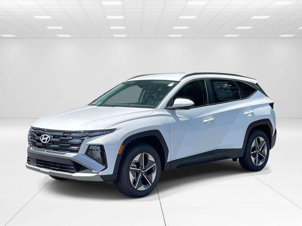 New 2026 White Hyundai SEL image 3