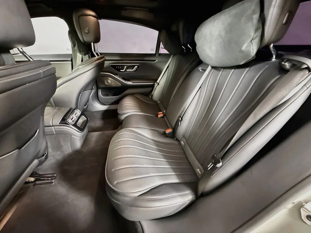 Used 2022 Gray Mercedes-Benz S 580 image 24