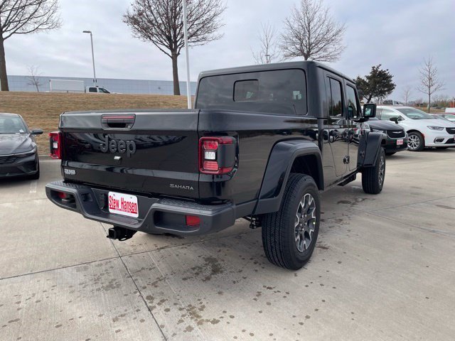New 2026 Black Clearcoat Jeep Sahara image 5