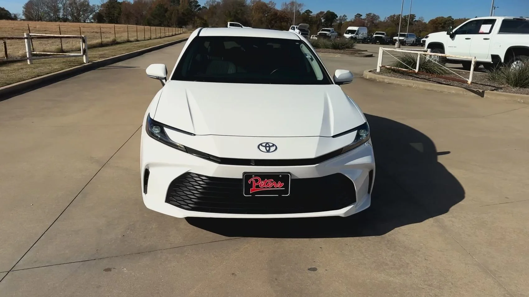 Used 2025 Ice Toyota LE image 4