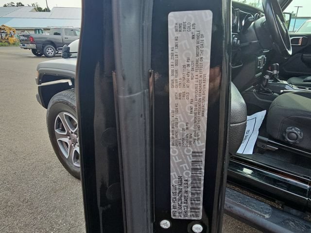 Used 2022 Black Jeep Sport S image 37
