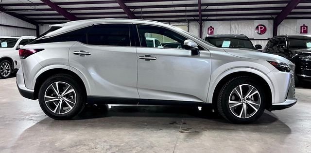Used 2023 Silver Lexus 350 Premium image 2