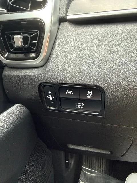 Used 2021 Gray Kia SX image 27