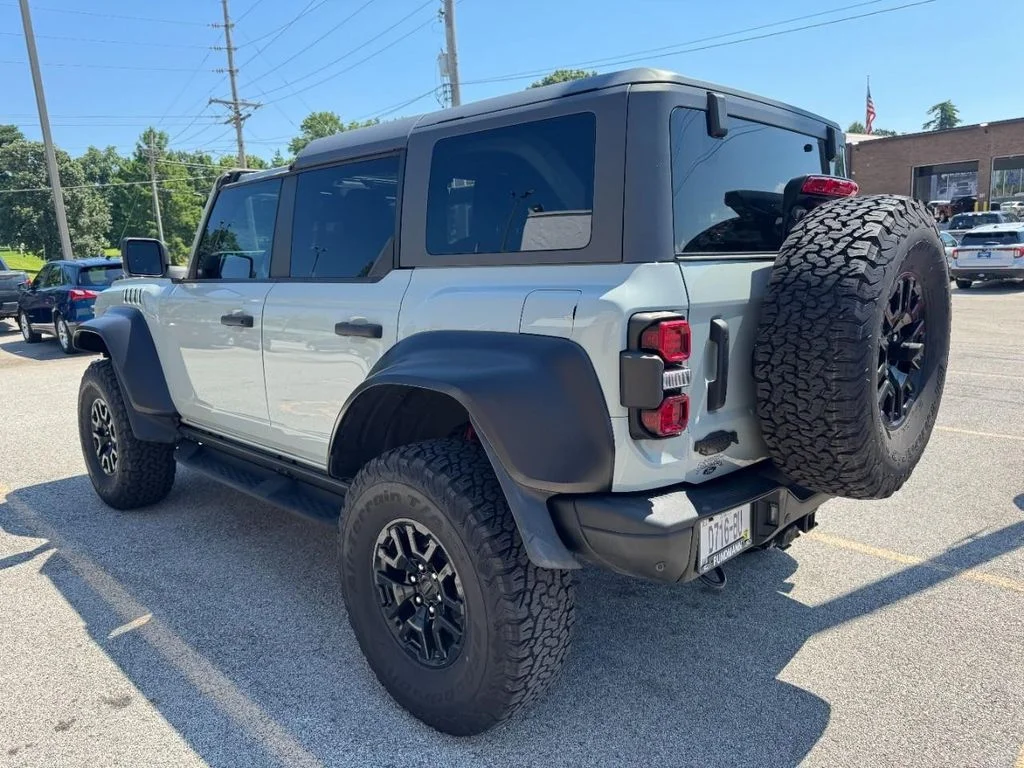 Used 2023 Cactus Green / Gray Ford Raptor image 10
