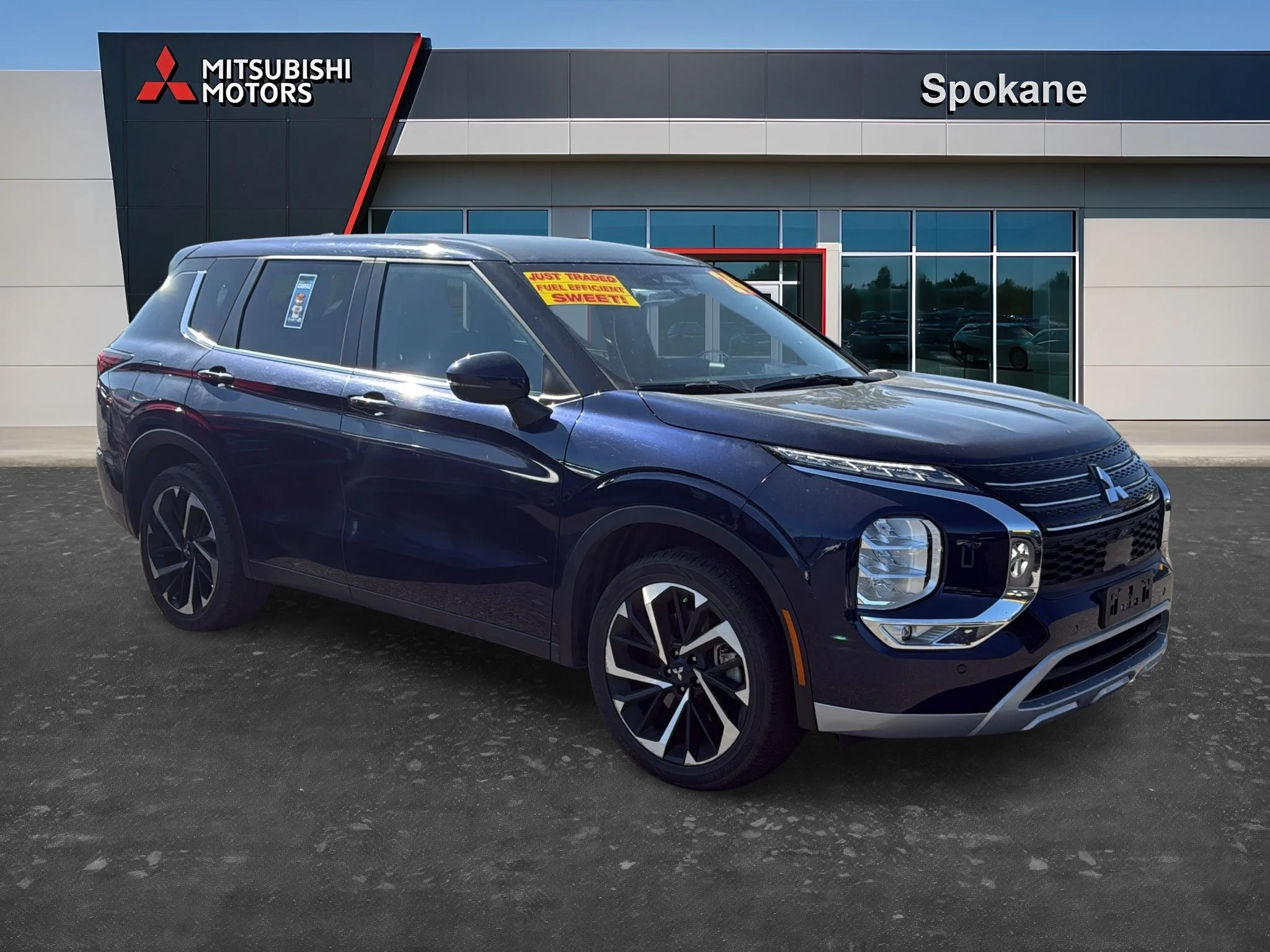 2024 Mitsubishi Outlander SE
