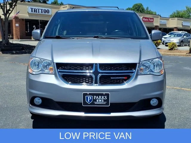 Used 2019 Dodge Grand Caravan SXT with VIN 2C4RDGCG8KR786748 for sale in Kernersville, NC