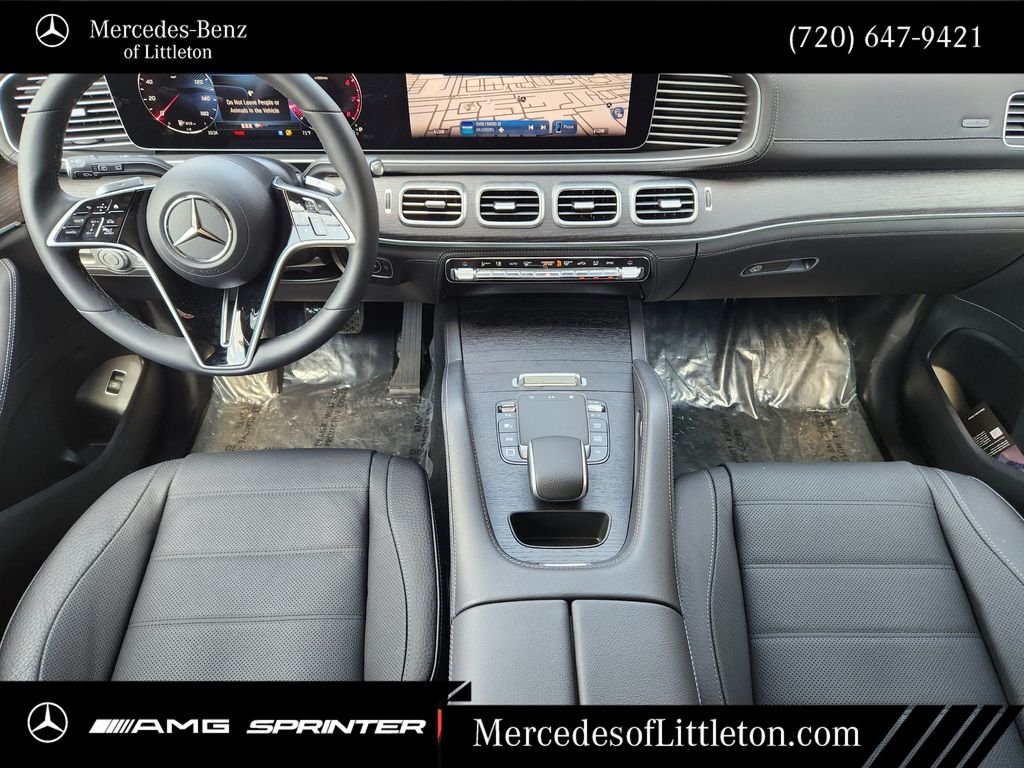 New 2026 MANUFAKTUR Moonlight White Metallic Mercedes-Benz GLE 450 image 28