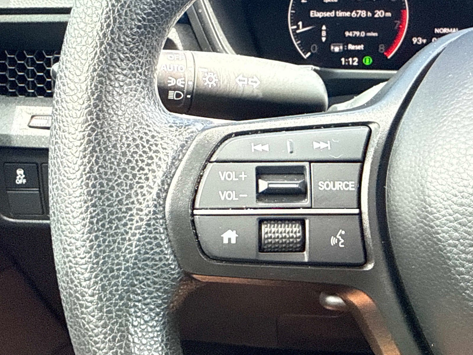 2024 Honda CR-V LX - Photo 26