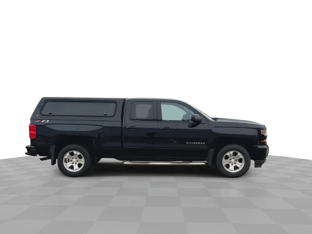 2019 Chevrolet Silverado 1500 LD LT Z71 - Photo 9