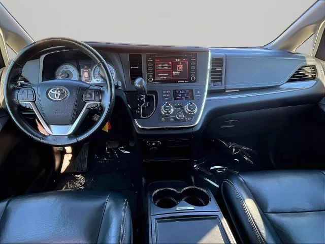 Used 2019 Gray Toyota SE image 7