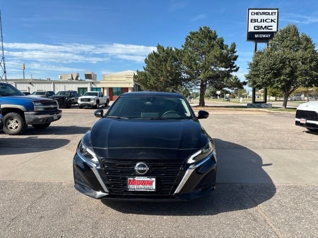 Certified Used 2024 Black Nissan 2.5 SL image 2