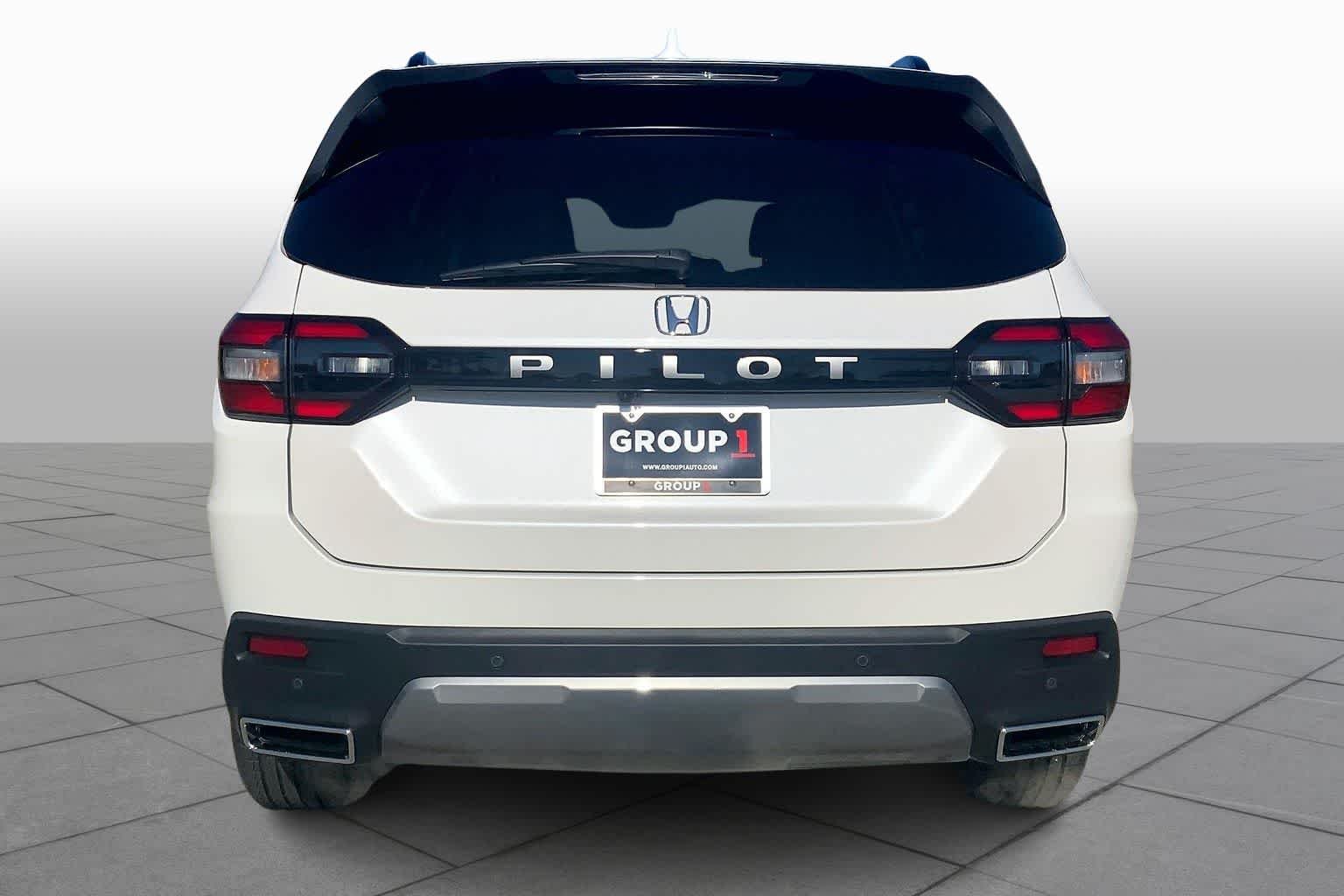 New 2026 Platinum White Pearl Honda 2WD EX-L image 4