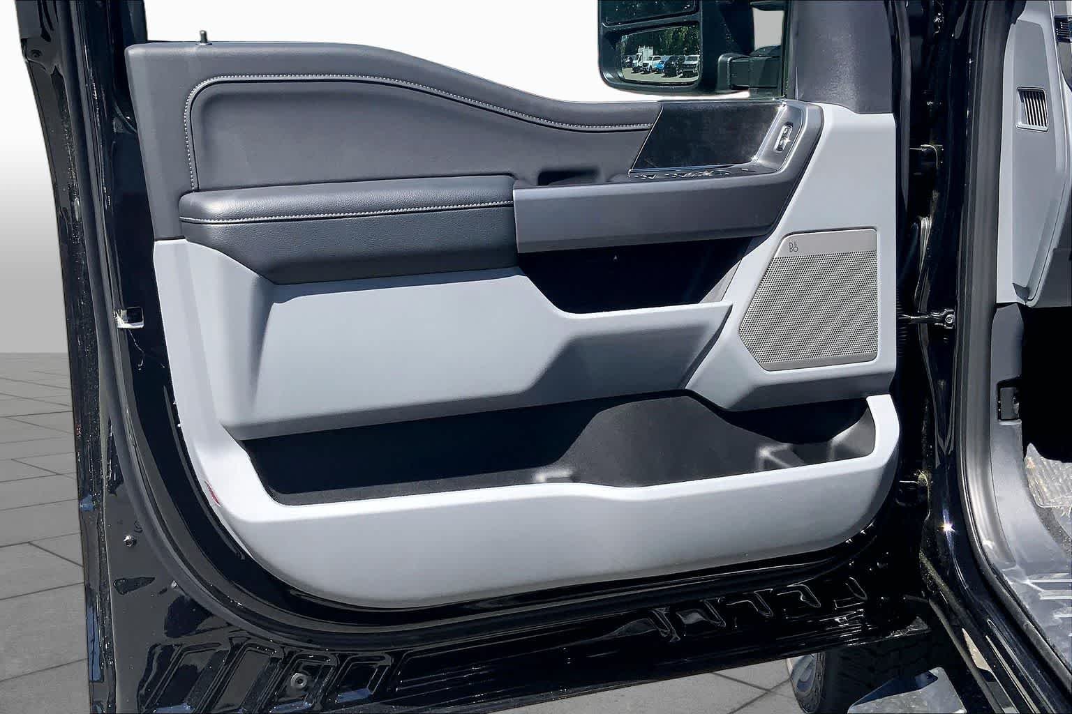 New 2026 Agate Black Metallic Ford F-250® XLT image 11