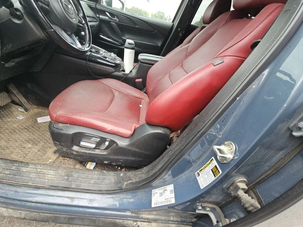 Used 2023 Gray Mazda Carbon Edition image 19