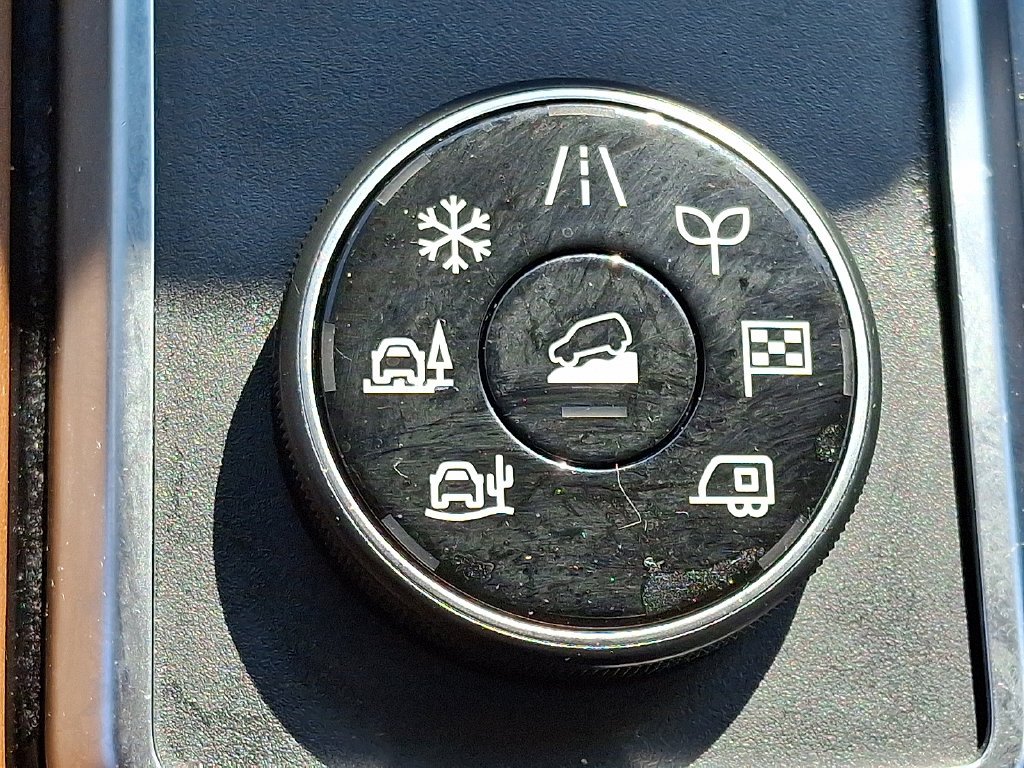 2023 Nissan Pathfinder Platinum - Photo 25
