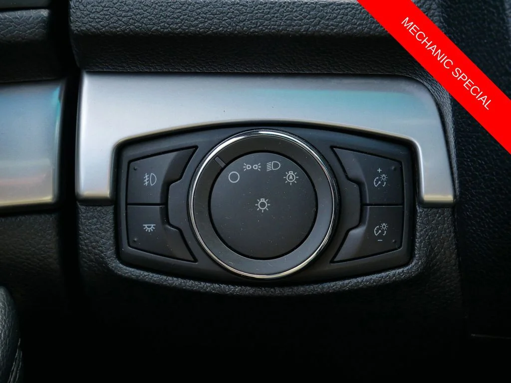 Used 2016 Black Ford XLT image 18