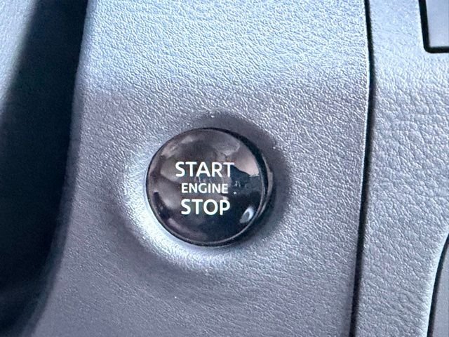 2026 Nissan Frontier SV - Photo 14