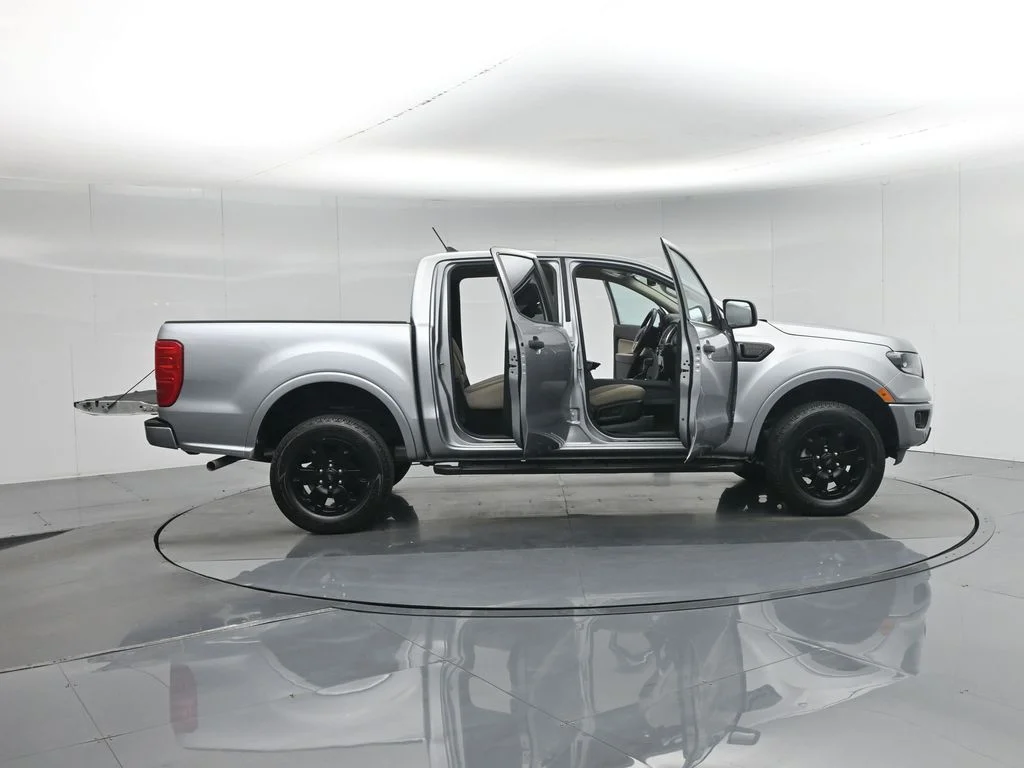 Used 2022 Silver Ford XLT image 4
