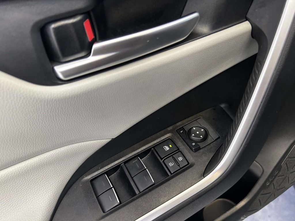 Used 2025 Gray Toyota XLE Premium image 19