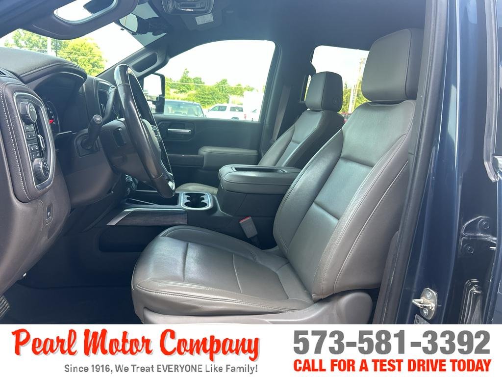 2020 Chevrolet Silverado 3500HD LTZ - Photo 11