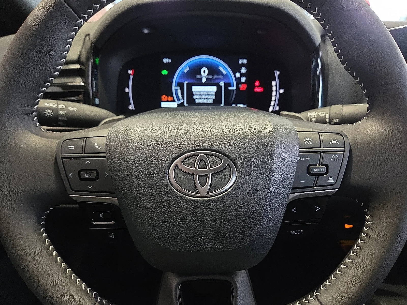 2026 Toyota Camry SE - Photo 14