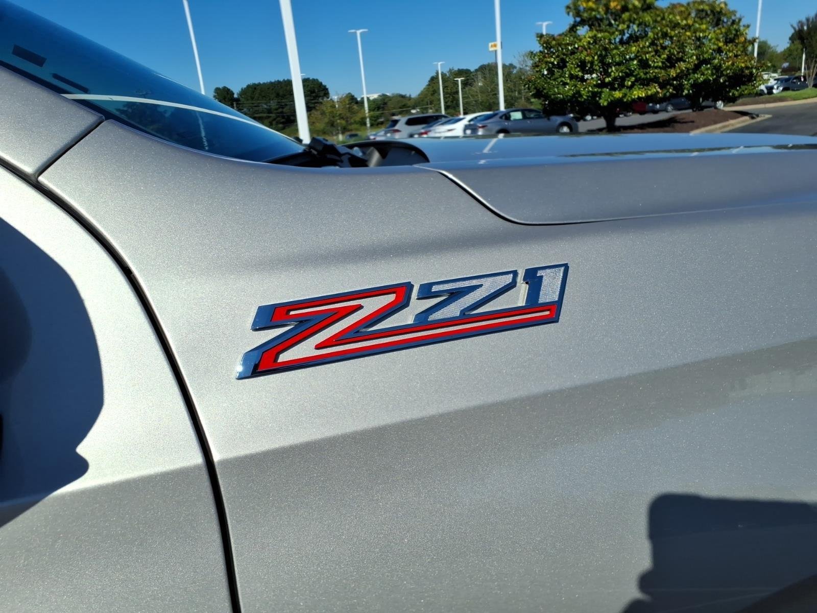 Used 2022 Empire Beige Metallic Chevrolet Z71 image 5