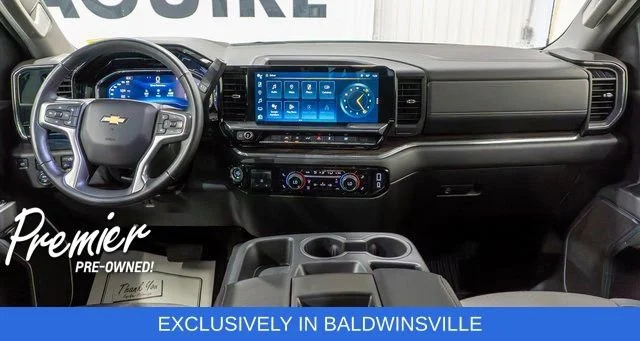 Used 2025 Summit White Chevrolet LT image 12