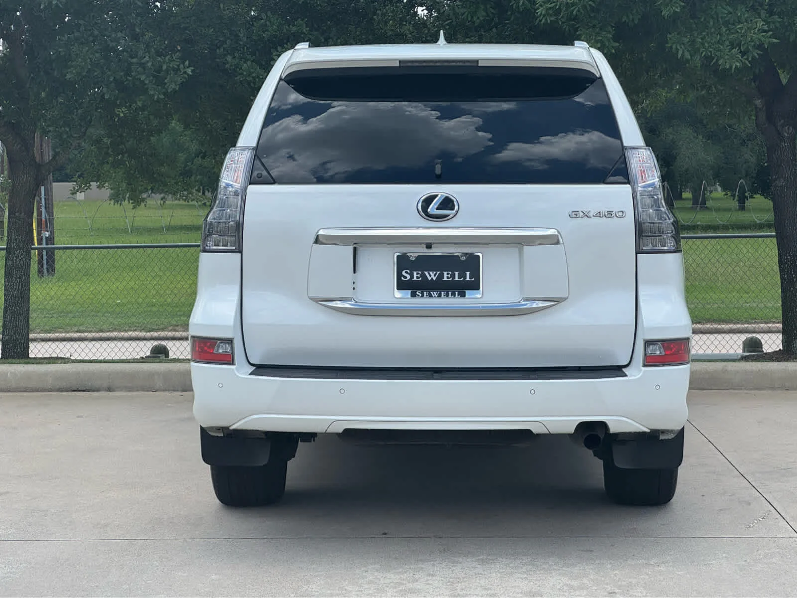 Used 2021 Starfire Pearl Lexus Premium image 7
