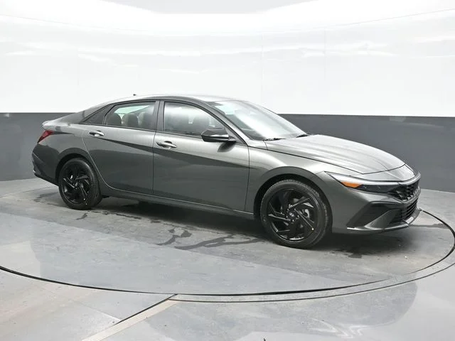 New 2026 Gray Hyundai SEL Sport image 7