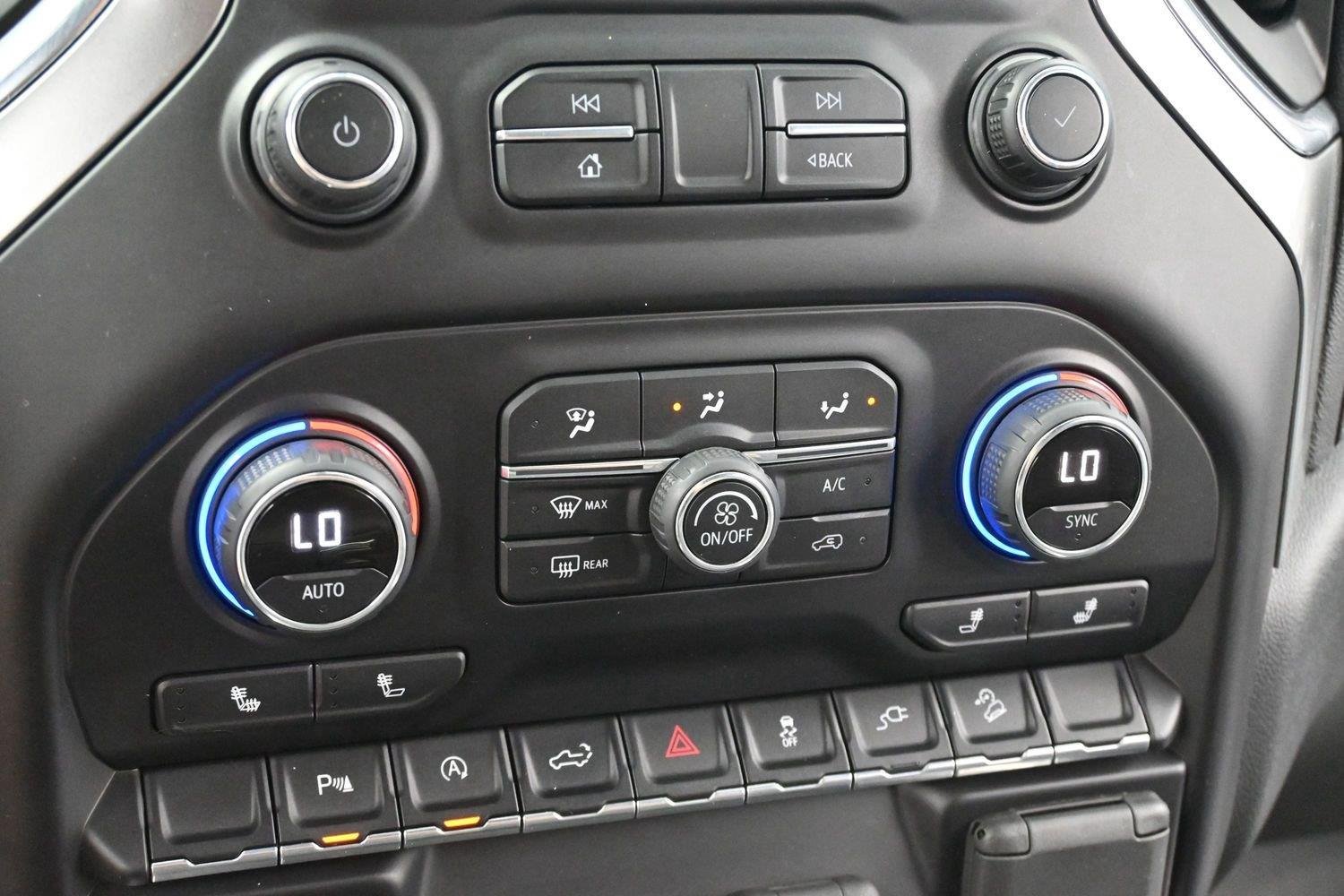 Used 2020 SILVER ICE METALLIC Chevrolet RST image 22