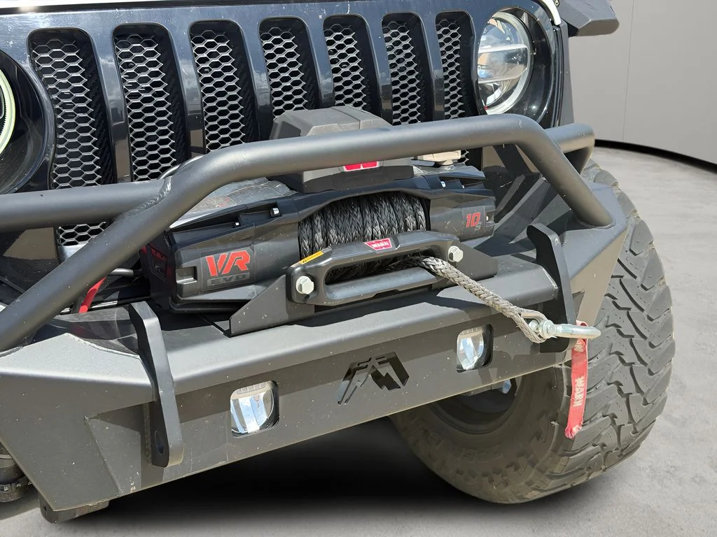 Used 2020 Bright White Clearcoat Jeep Willys image 13