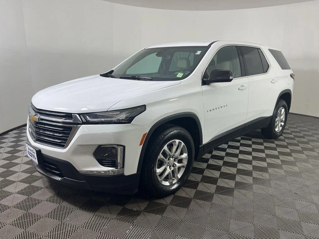 Used 2023 Summit White Chevrolet LS image 22
