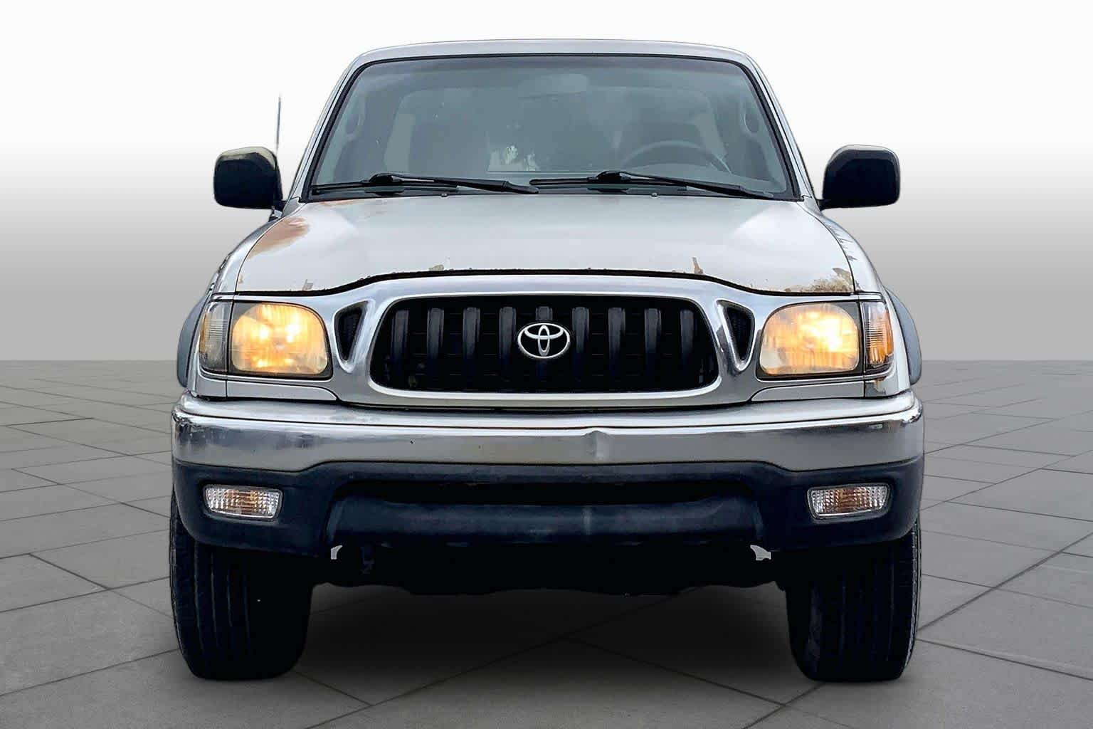 Used 2003 Lunar Mist Metallic Toyota PreRunner image 3