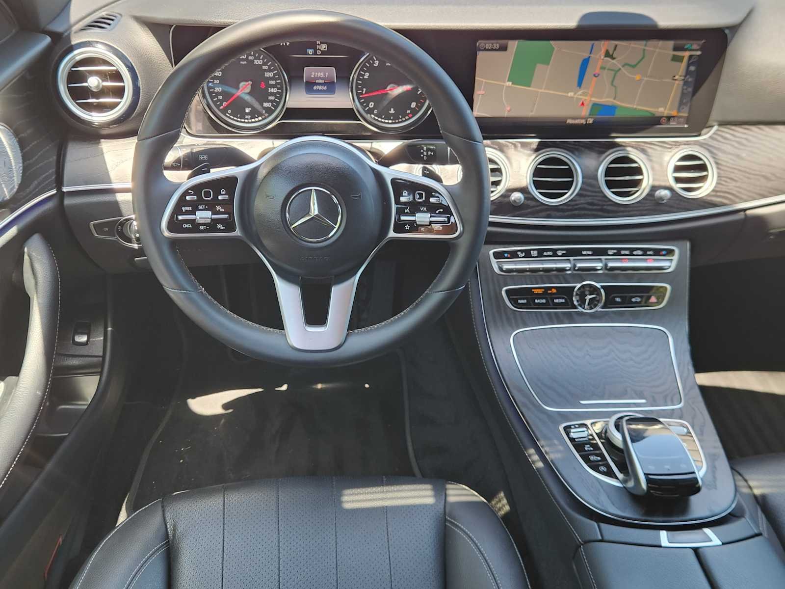Used 2019 Polar White Mercedes-Benz E 300 image 25