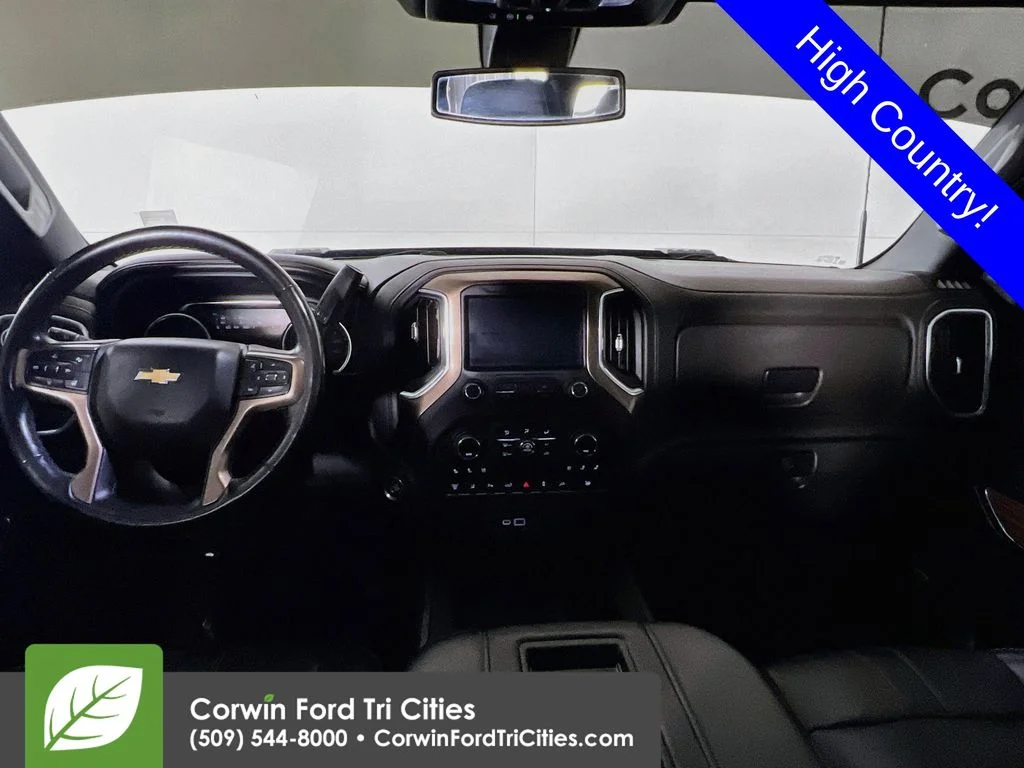 Used 2022 Black Chevrolet High Country image 7