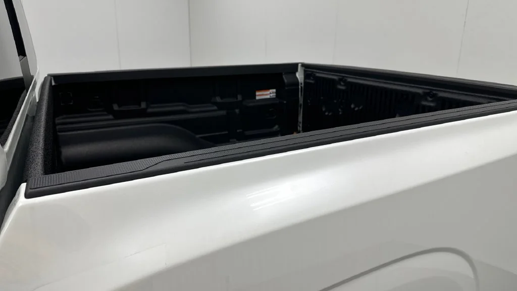 New 2026 White Nissan SV image 19