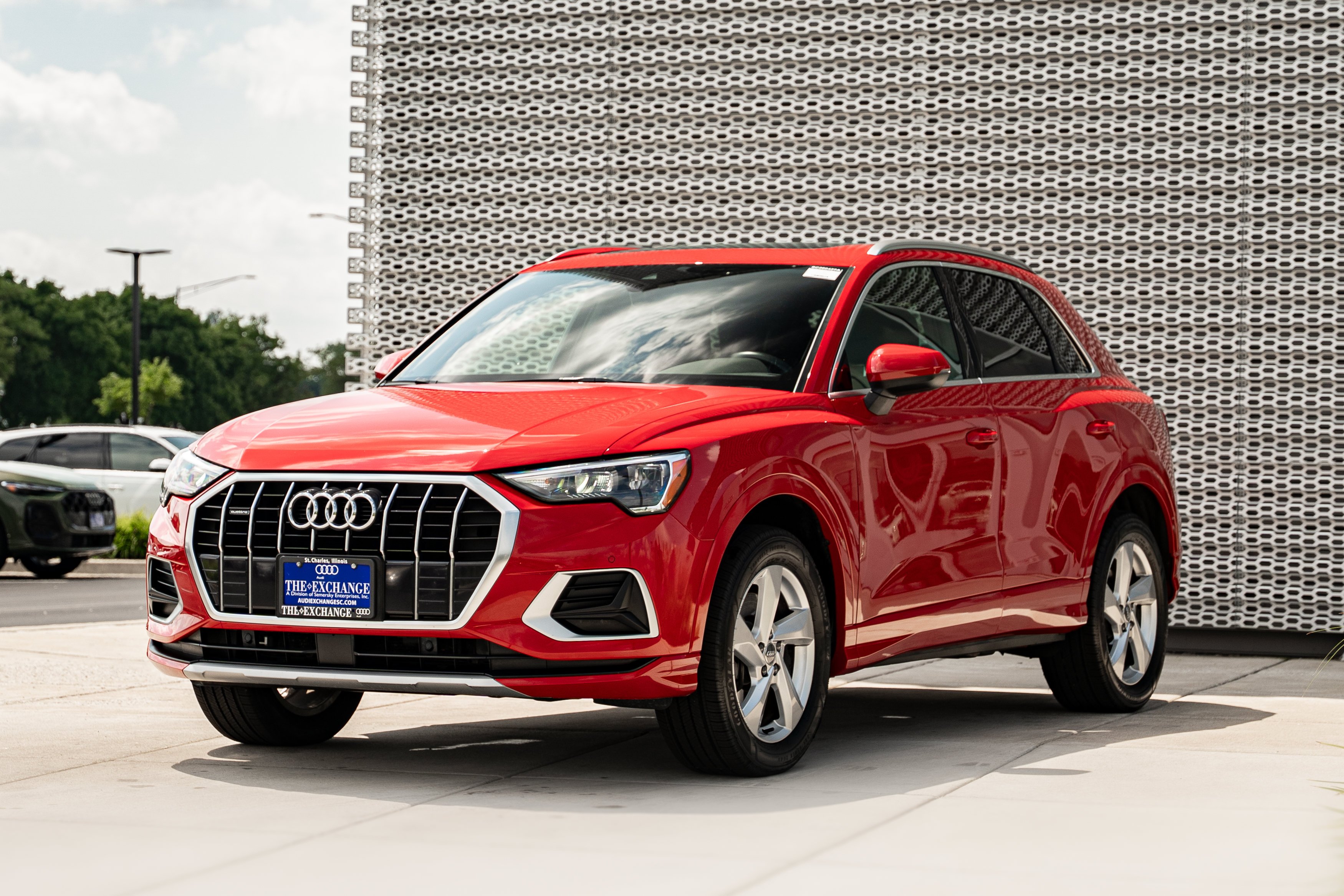 Used 2019 Tango Red Metallic Audi Premium image 7