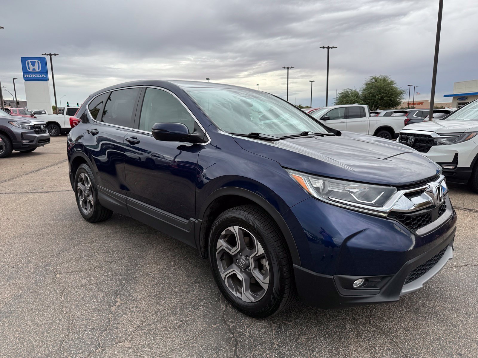 Used 2018 Obsidian Blue Pearl Honda EX image 3