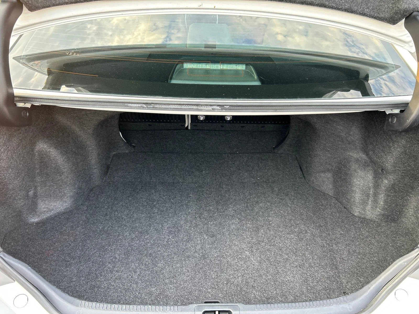 Used 2017 Super White Toyota XSE image 6
