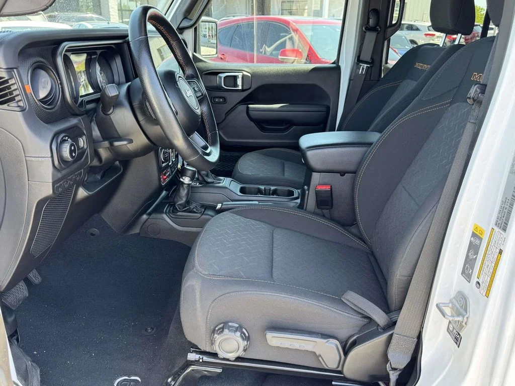 2024 Jeep Gladiator Mojave - Photo 14