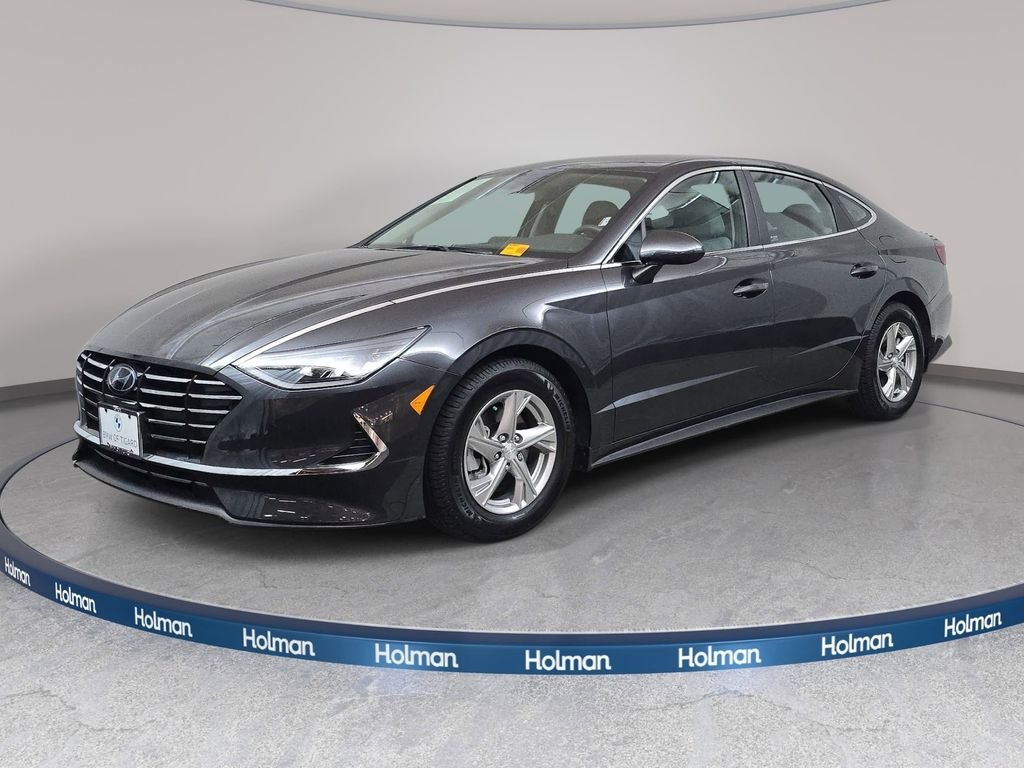 Used 2021 Portofino Gray Hyundai SE image 1