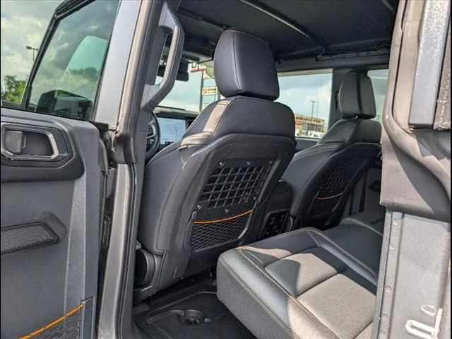 Used 2024 Gray Metallic Ford Badlands image 15