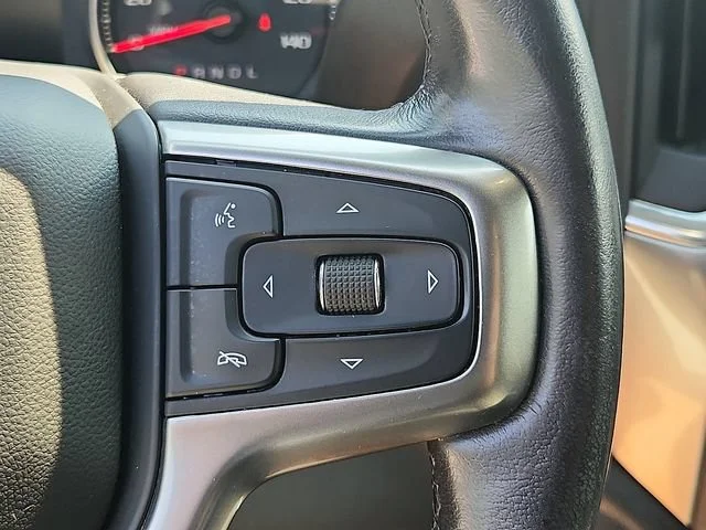 Certified Used 2020 SUMMIT WHITE Chevrolet LT Trail Boss image 21