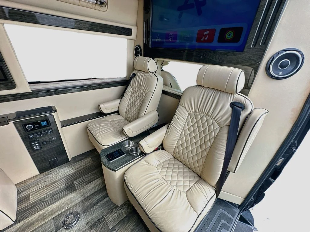 Used 2019 Black Mercedes-Benz Cargo 170 WB EXT image 29