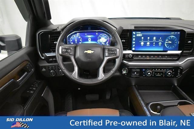 Used 2024 Lakeshore Blue Metallic Chevrolet High Country image 5