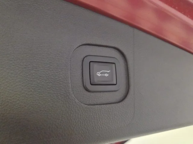 Used 2014 Crystal Red Tintcoat GMC Denali image 16