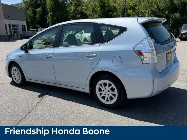 Used 2012 Blue Toyota Two image 7