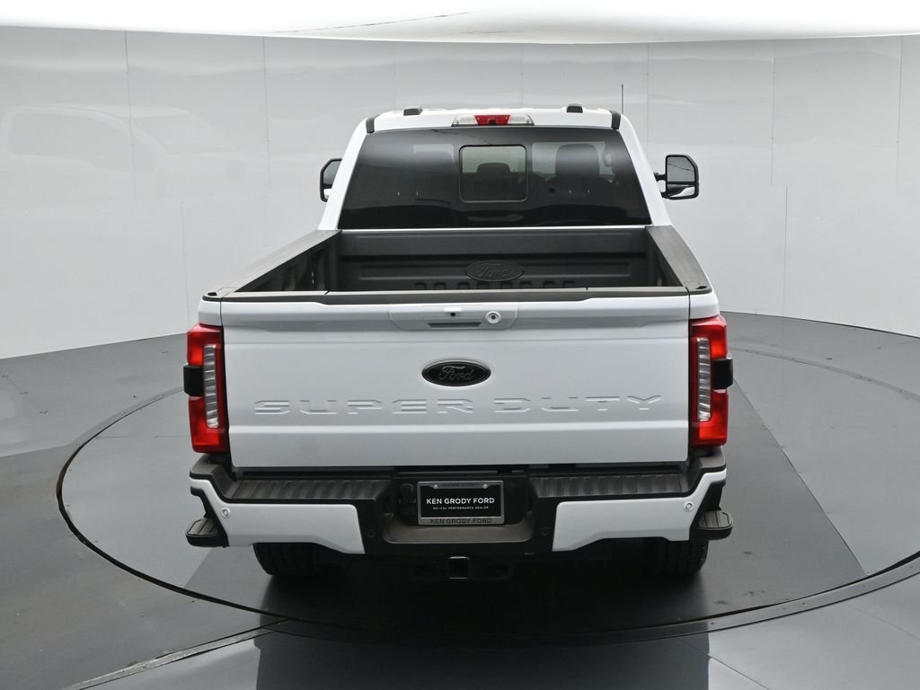 New 2026 Oxford White Ford XLT image 39