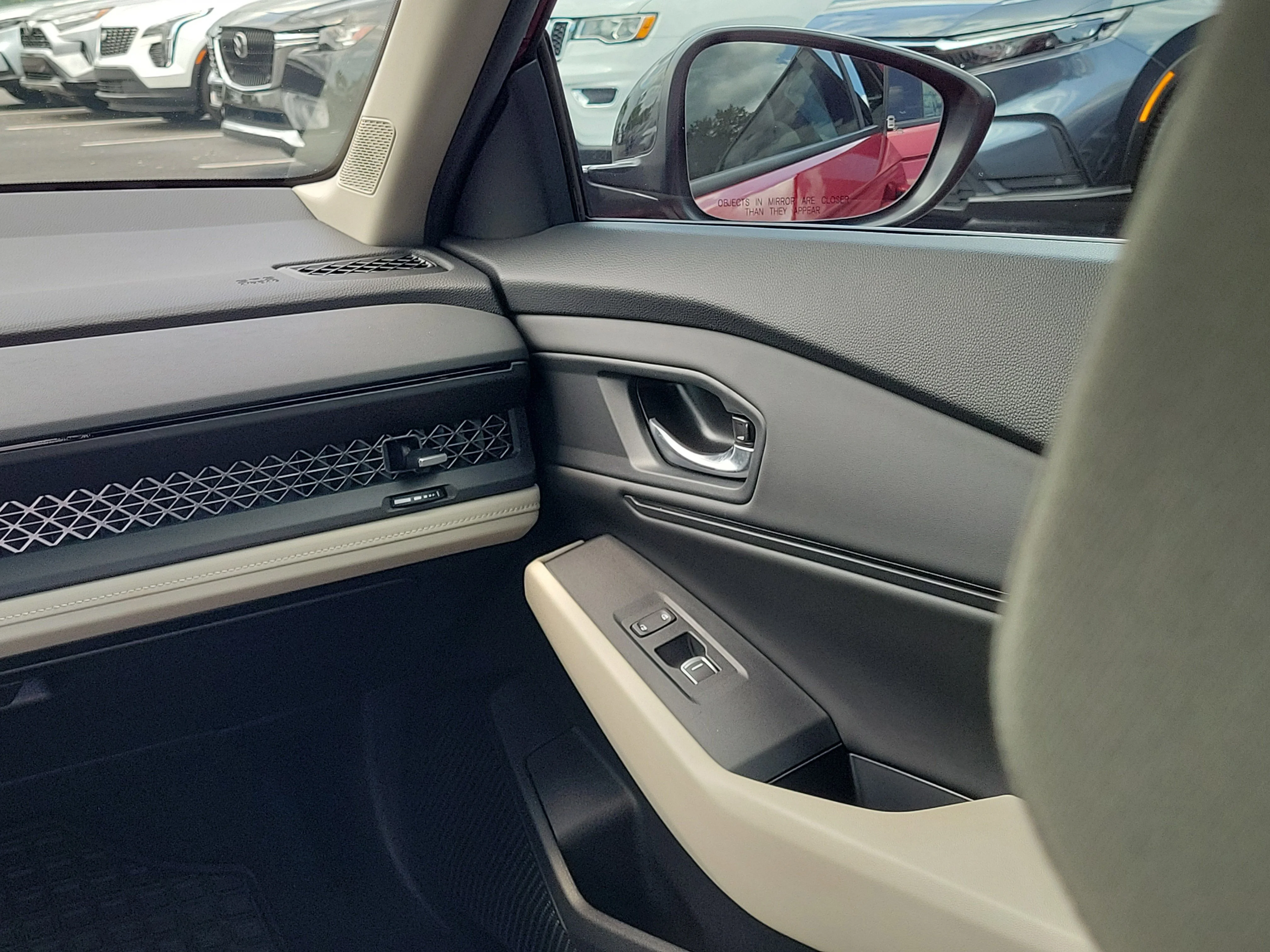 2025 Honda Accord SE - Photo 43